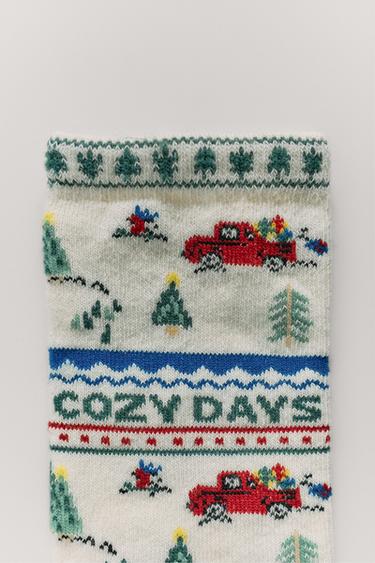 حزمة من زوجي جوارب بطبعة أشجار ورجل ثلج - عقيقي by Zara