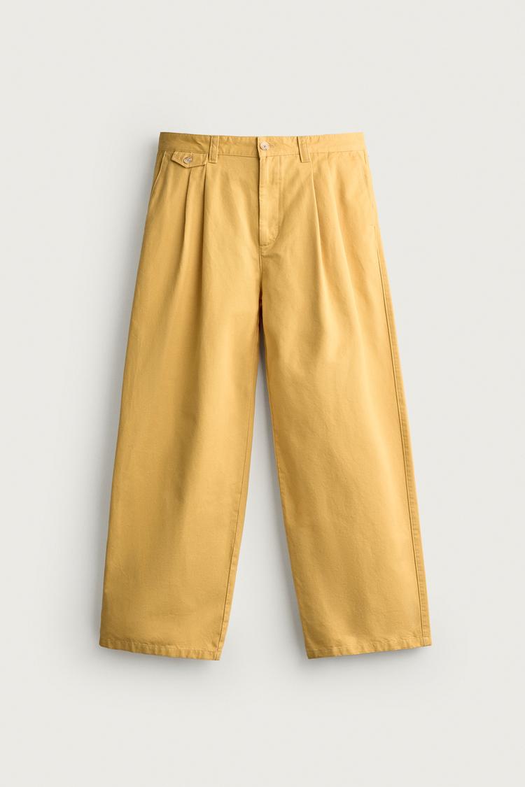 FRUIT OF THE LOOM™ PLEATED CHINO PANTS — Mustard