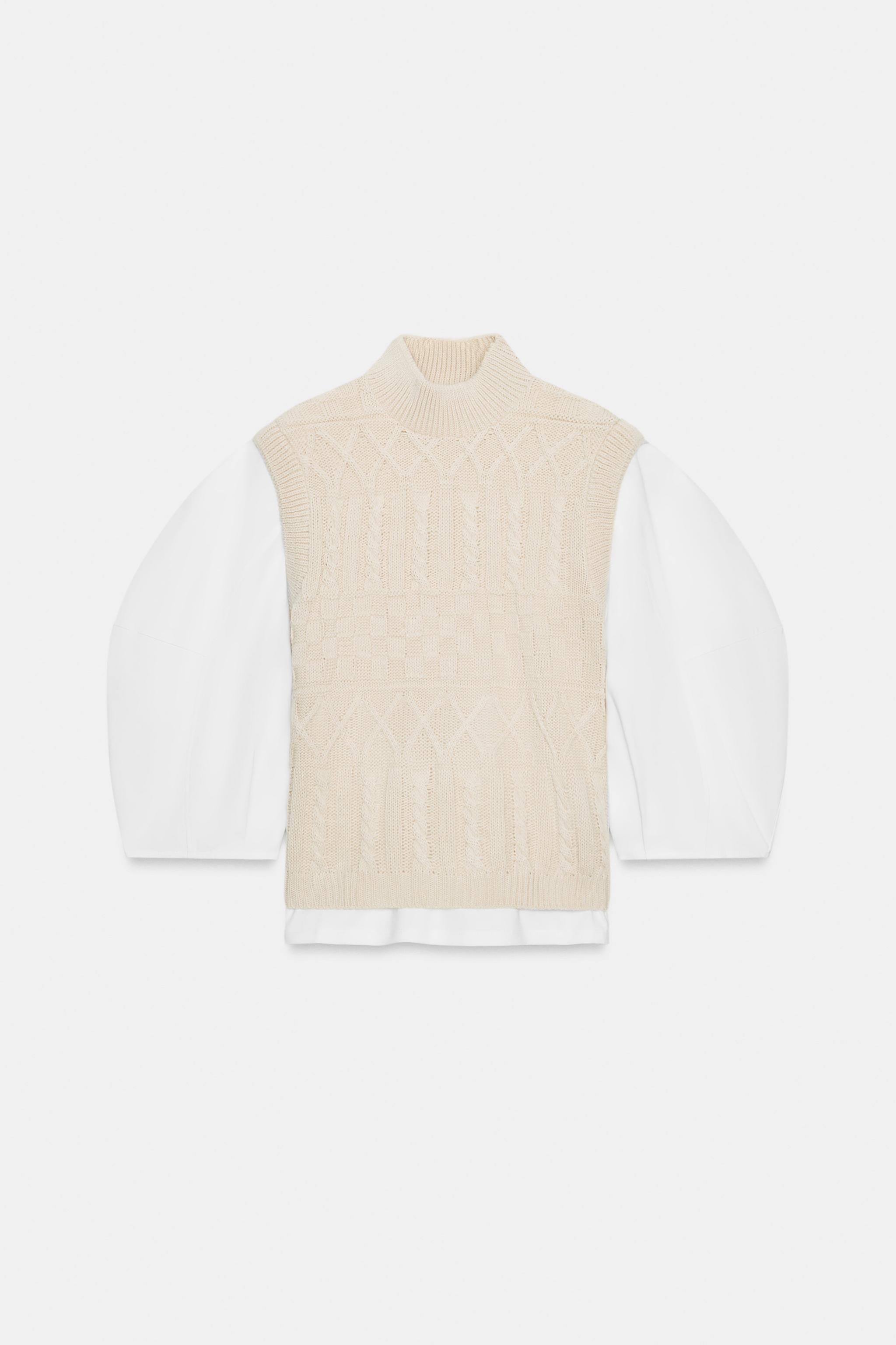 T-SHIRT EN MATIÈRES VARIÉES AVEC CHALECO