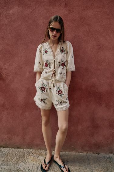 Zara EMBROIDERED FLORAL BODYSUIT AND SHORTS SET - 195