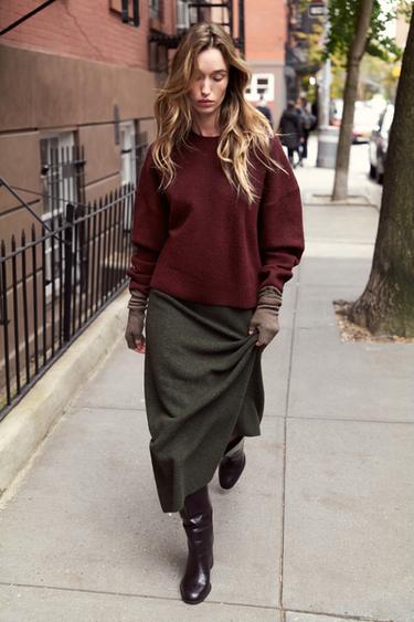 سترة محاكة ناعمة - بورجندي الخاص بـ Zara