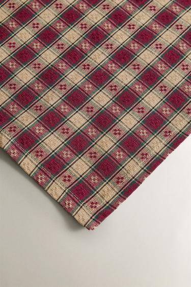 LOT DE SERVIETTES FIL TEINTÉ CARREAUX NOËL (LOT DE 2) - Rouge foncé de Zara - Image 2
