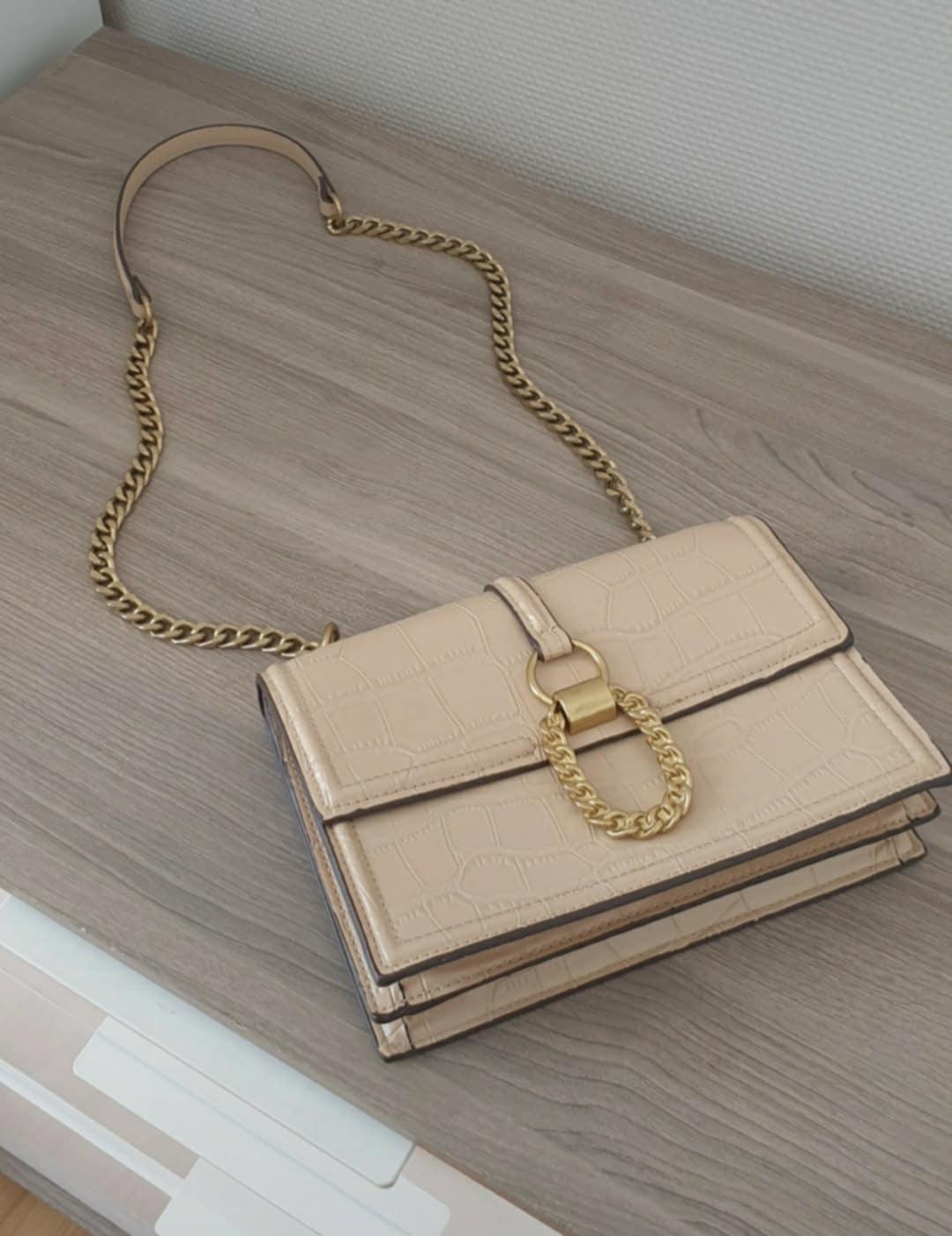 SHOULDER BAG WITH METAL BUCKLE - Image 2