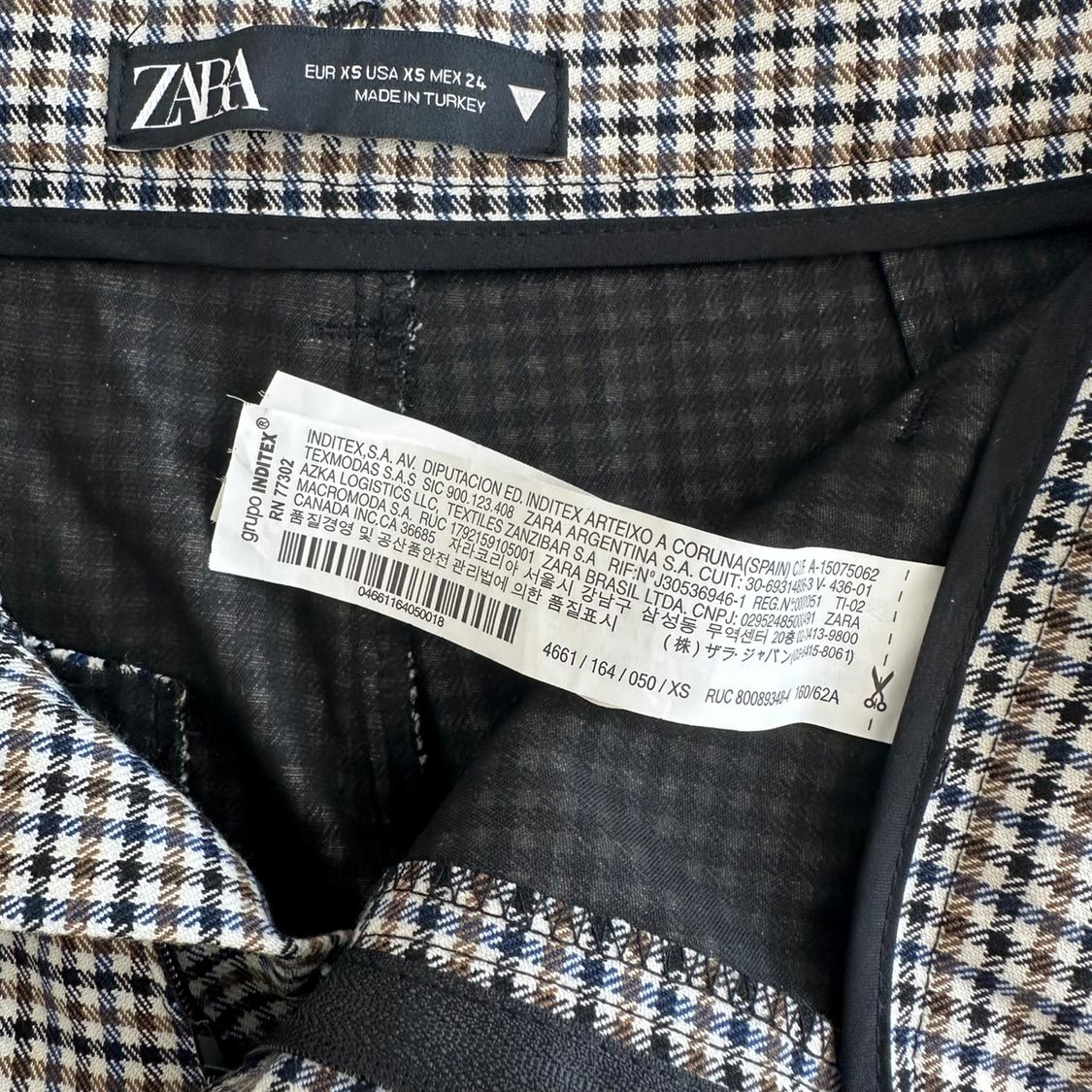 ASYMMETRICAL WAISTLINE SKORT - Image 3