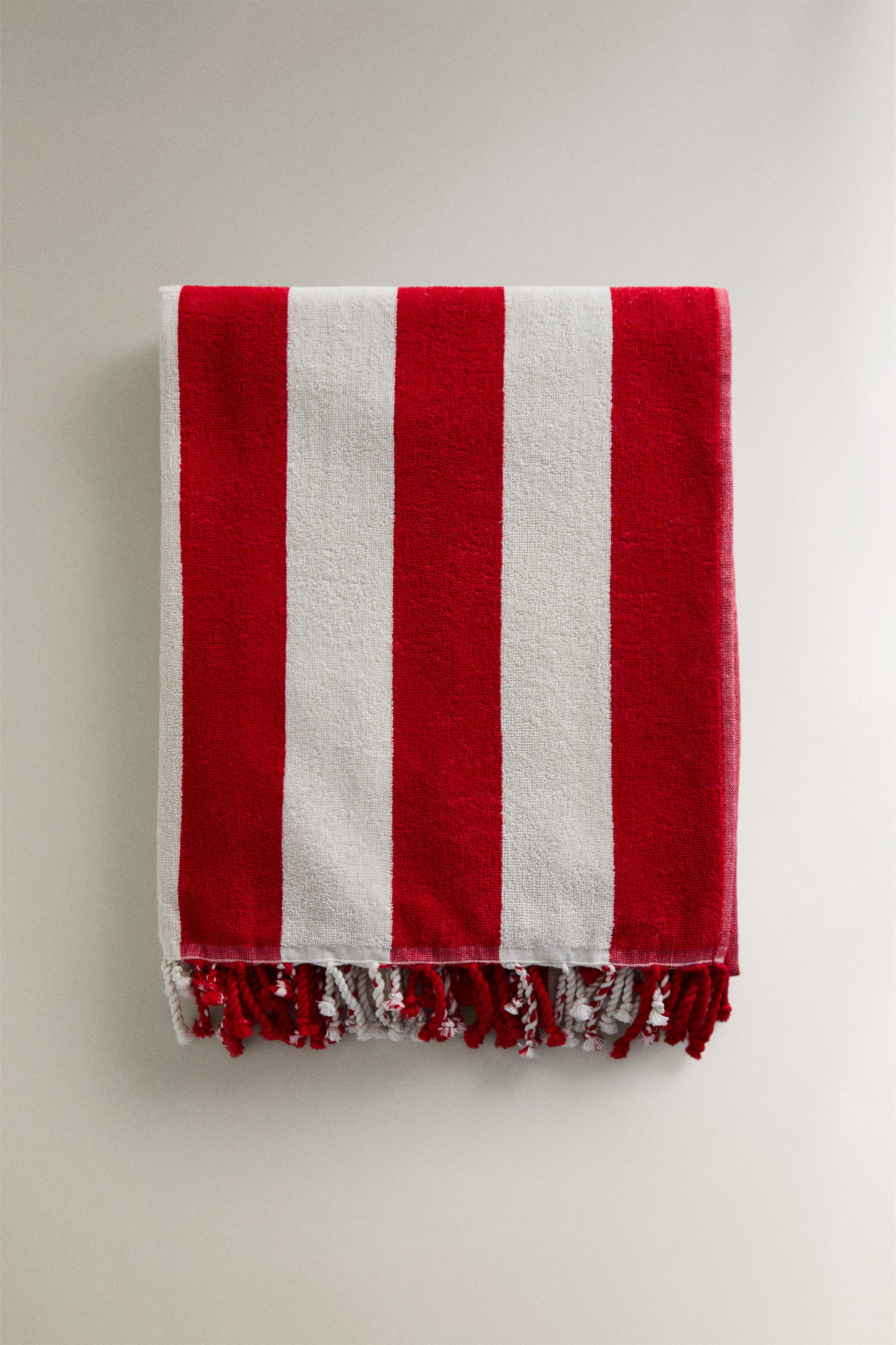 STRIPED BEACH TOWEL WITH FRINGE