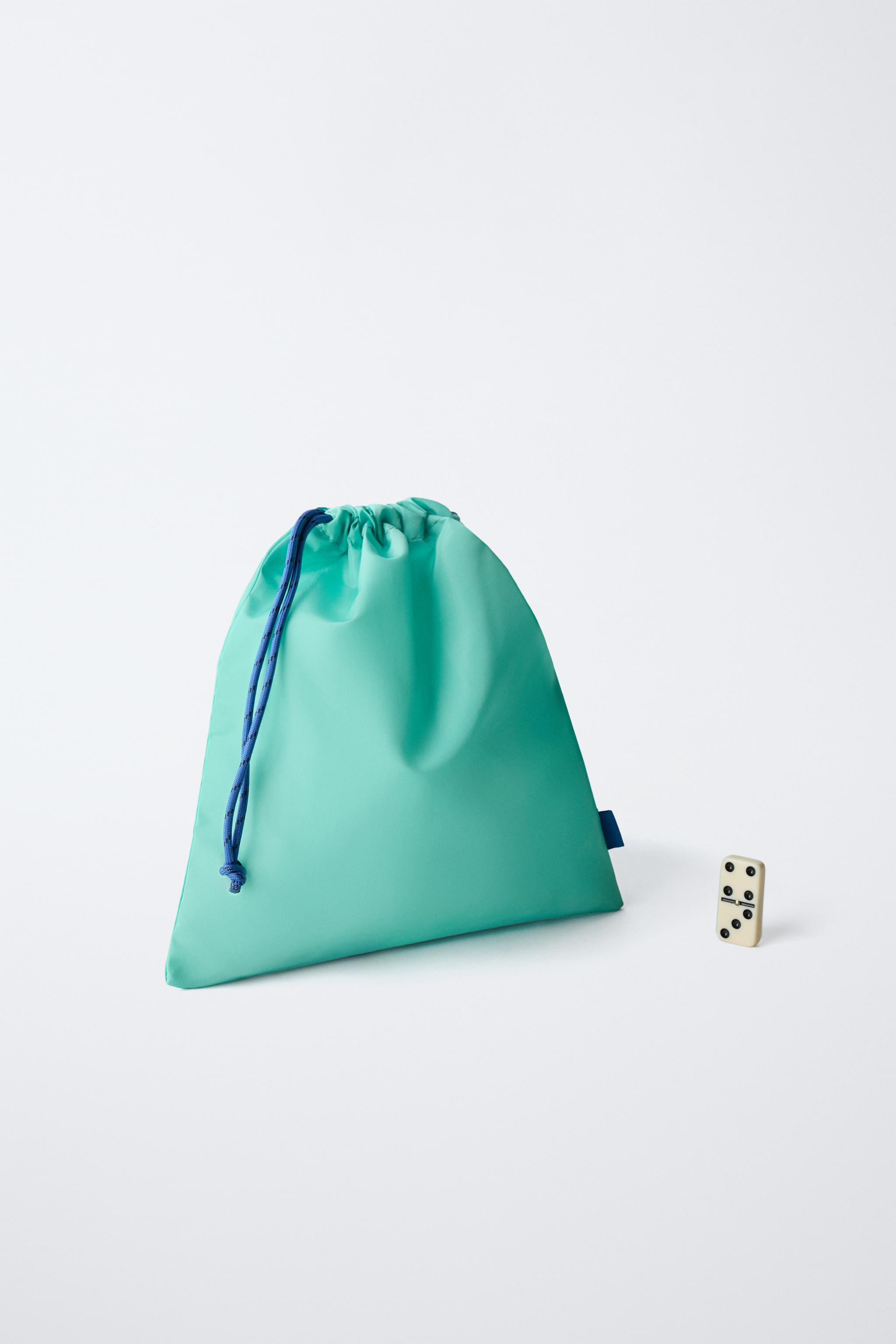 LOT DE SACS DE VOYAGE DINOS