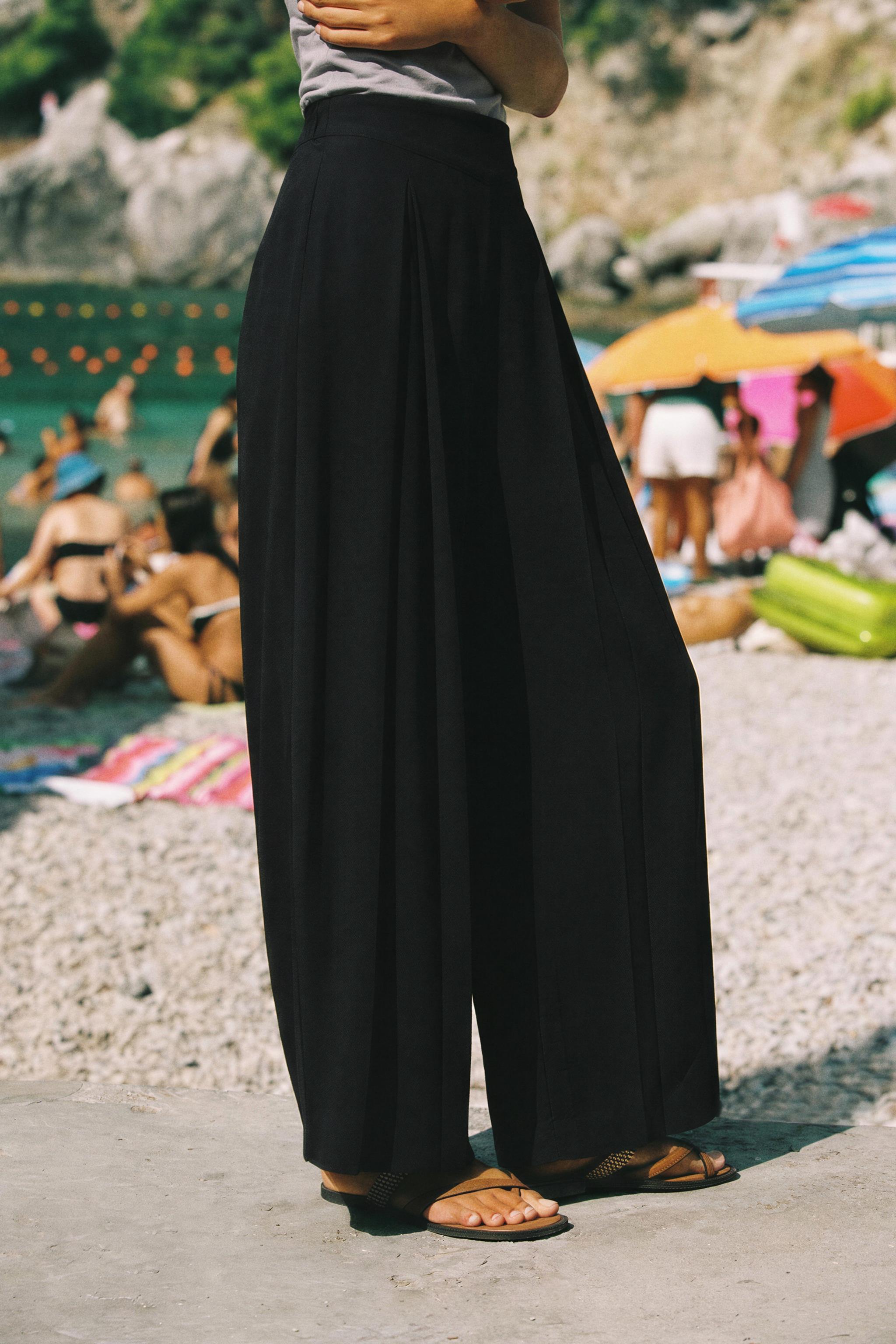 FLOWY VENTED PANTS — Black