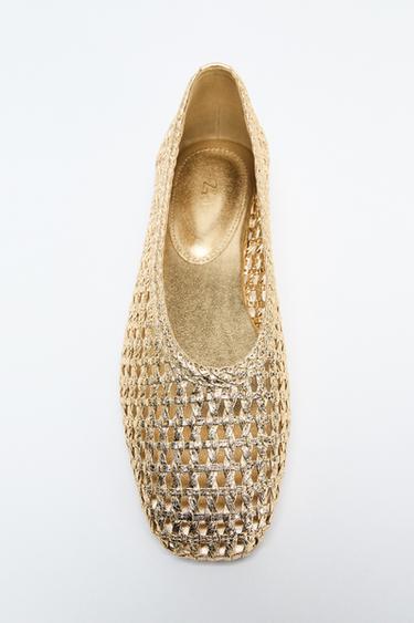 BAILARINA EFECTO TRENZADO METALIZADA - Oro de Zara