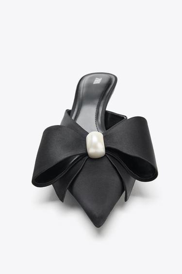 SATIN BOW HEEL SHOE - Black by Zara