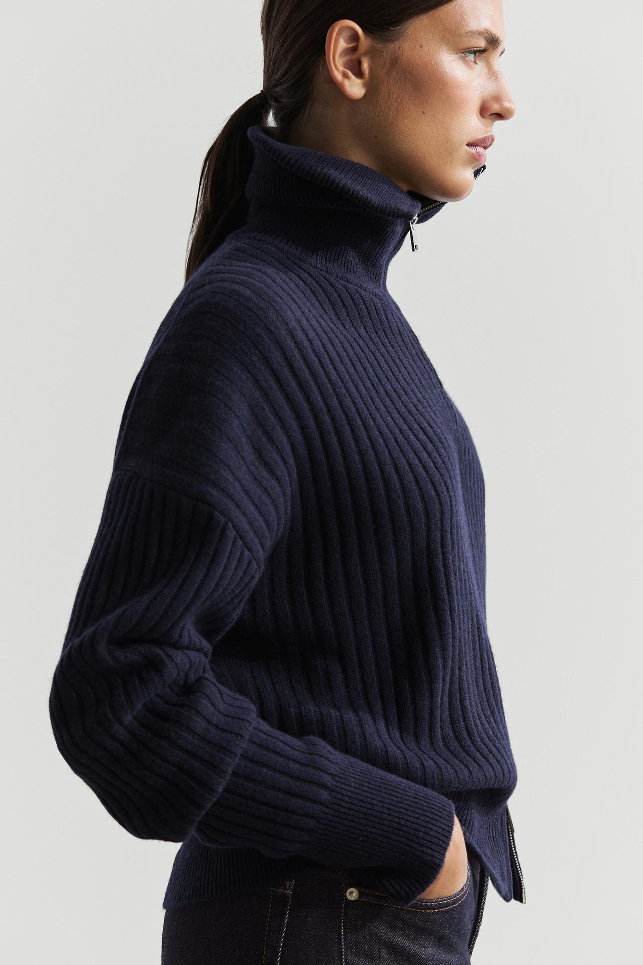 100% wool knit zip-up cardigan — Ink blue