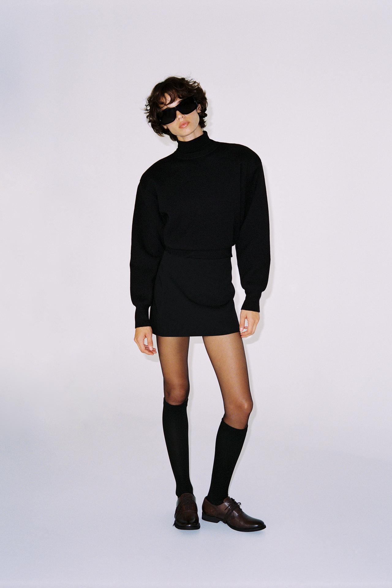 SHOULDER PAD KNIT SWEATER — Black