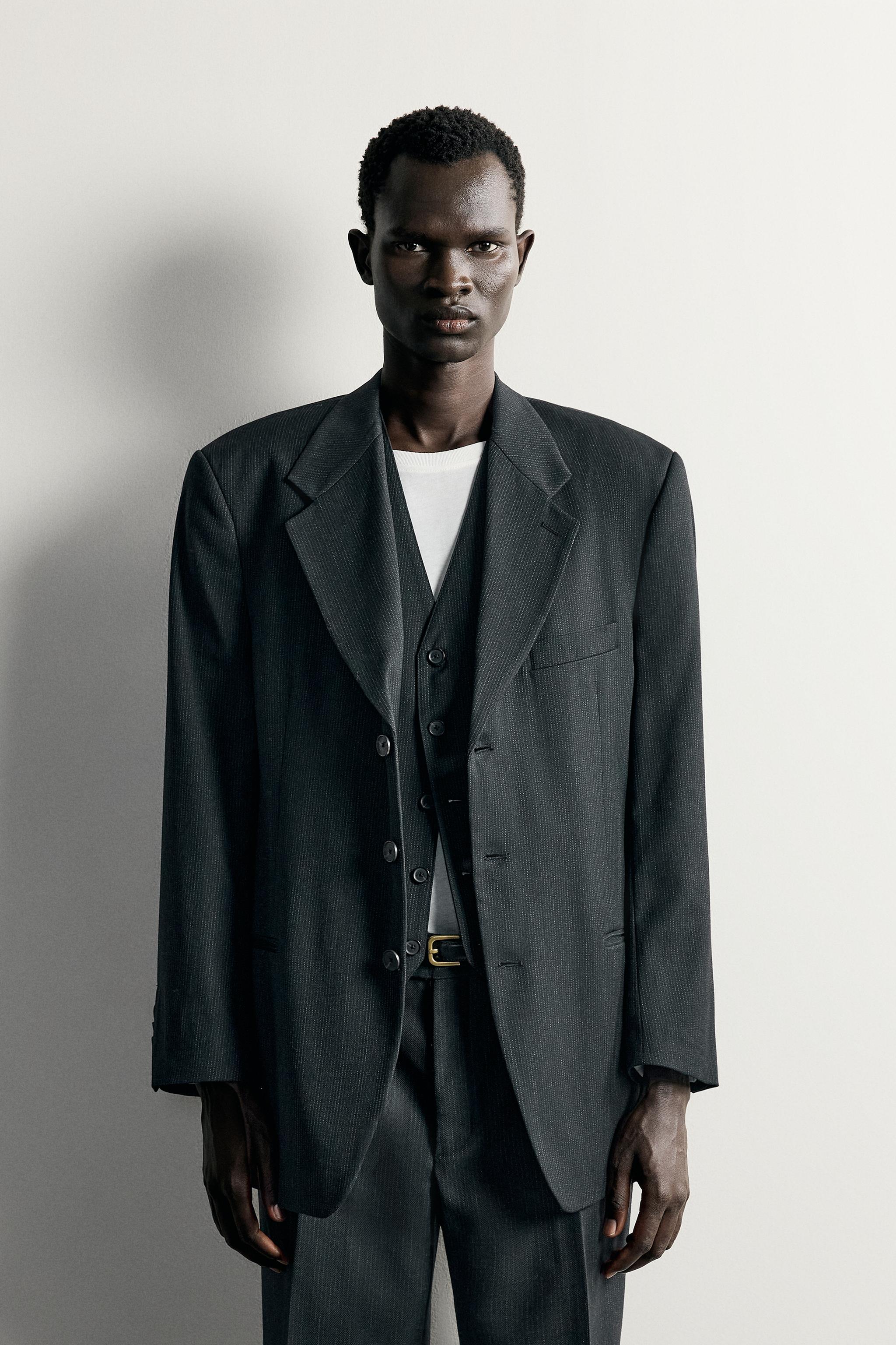 リラックスフィット ストライプスーツブレザー - ブラック | ZARA
