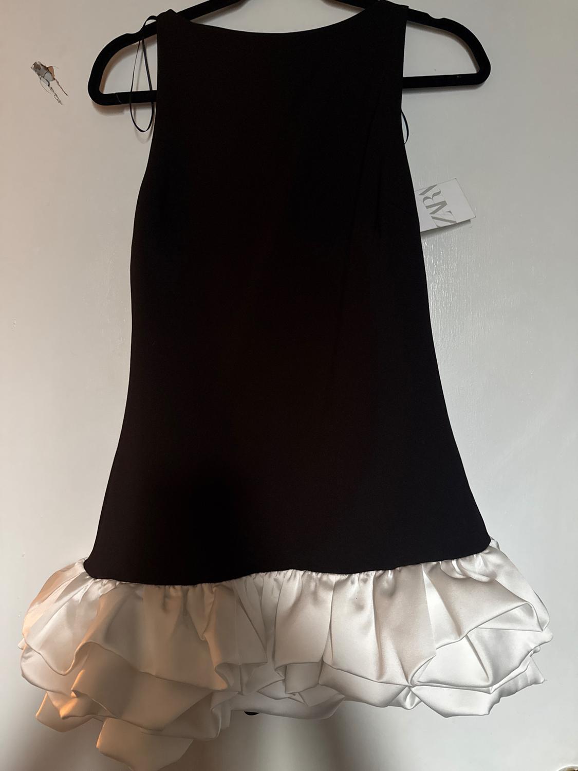CONTRASTING JUMPSUIT DRESS - Image 2