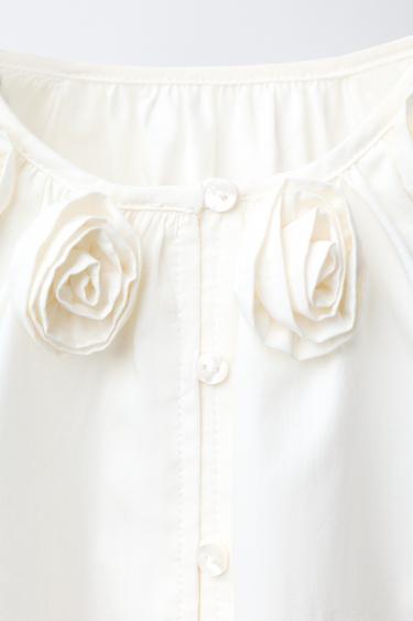CHEMISE EN POPELINE À FLEURS 3D - Blanc cassé de Zara - Image 2