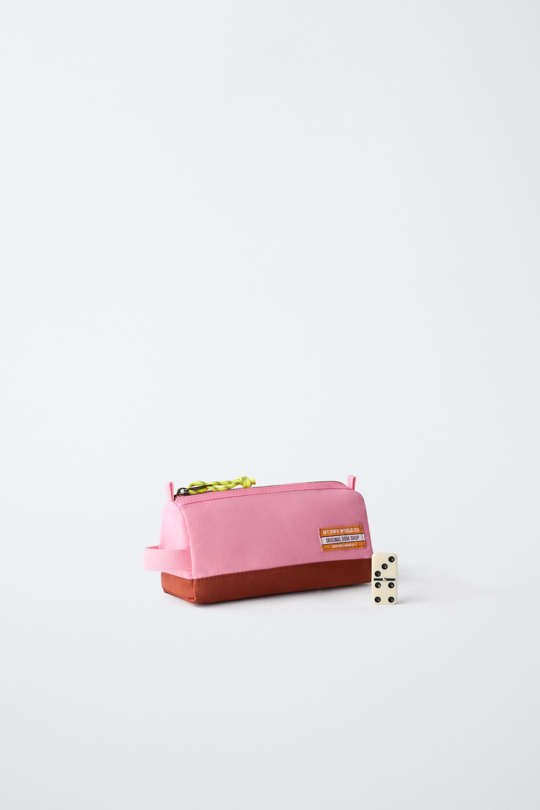 MULTICOLOURED TOILETRY BAG
