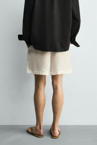 SHORT FLUIDE COUPE DÉCONTRACTÉE - Blanc cassé de Zara - Image 2