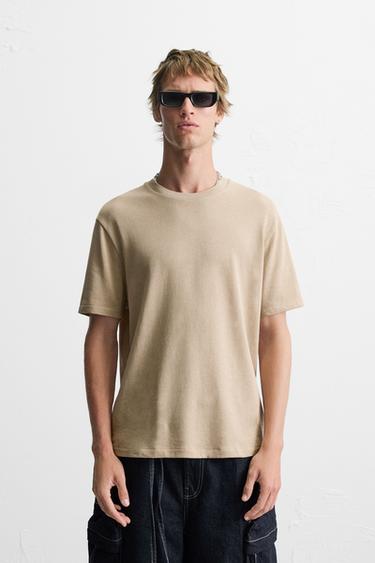 REGULAR FIT KNIT T-SHIRT - Sand by Zara