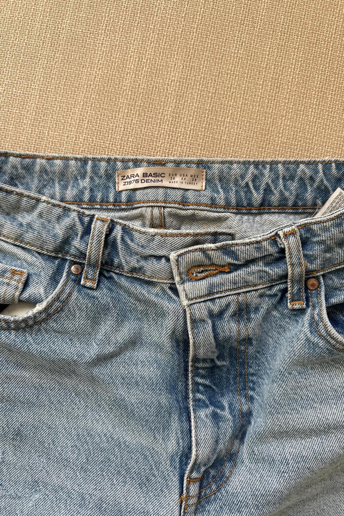 Z1975 HIGH-RISE SLIM FIT JEANS - Image 3