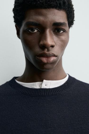 PULL LÉGER EN LAINE - Bleu marine foncé de Zara - Image 4