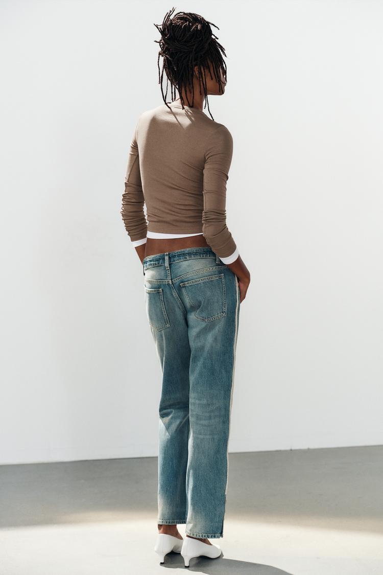 Jeans de tiro medio y pierna recta con bandas laterales TRF 6