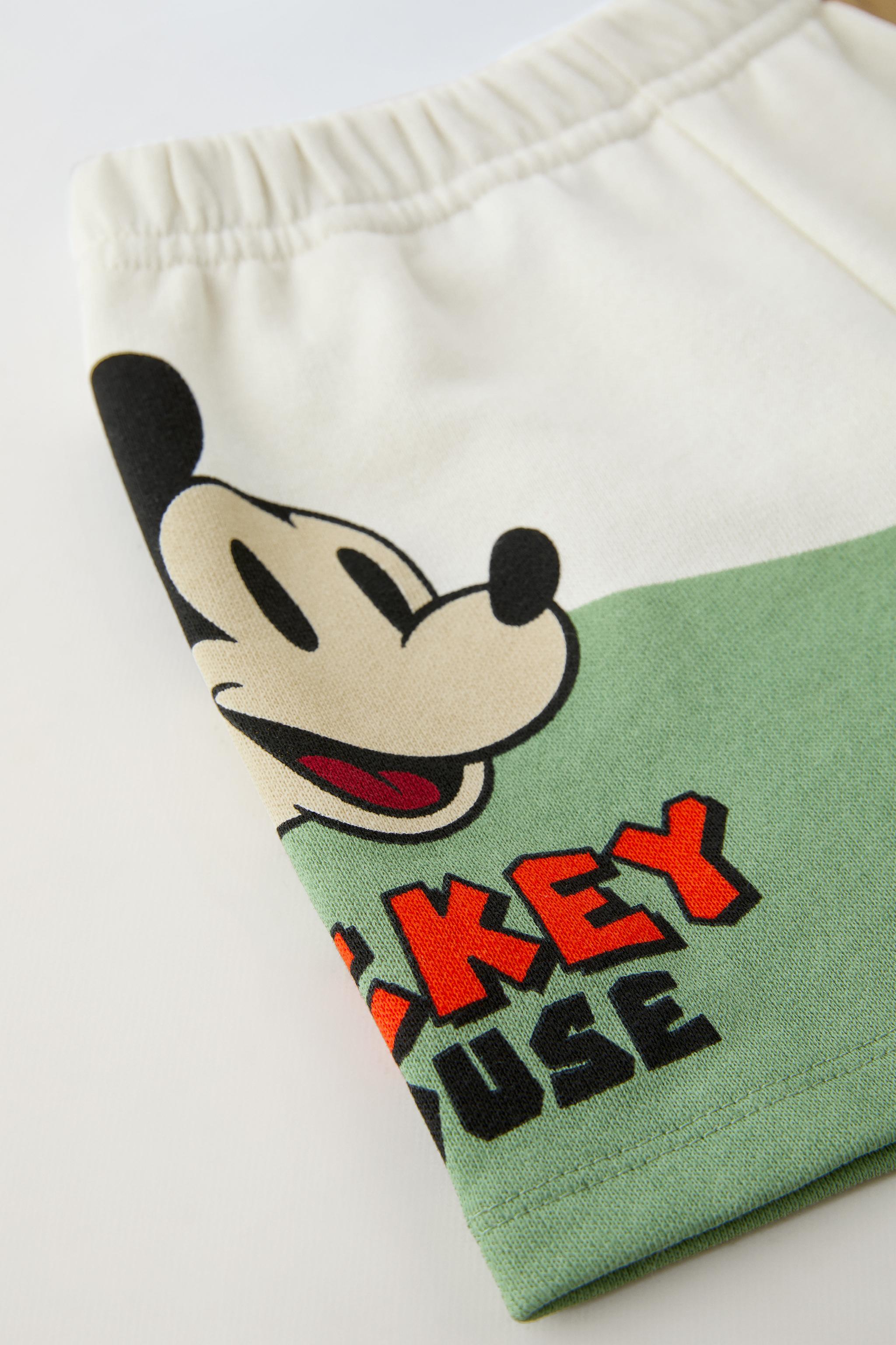 MICKEY MOUSE © DISNEY Ｔシャツ＆バミューダパンツ セットアップ 