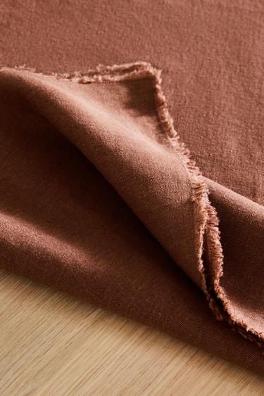 TABLE RUNNER 01 - Terracota de Zara