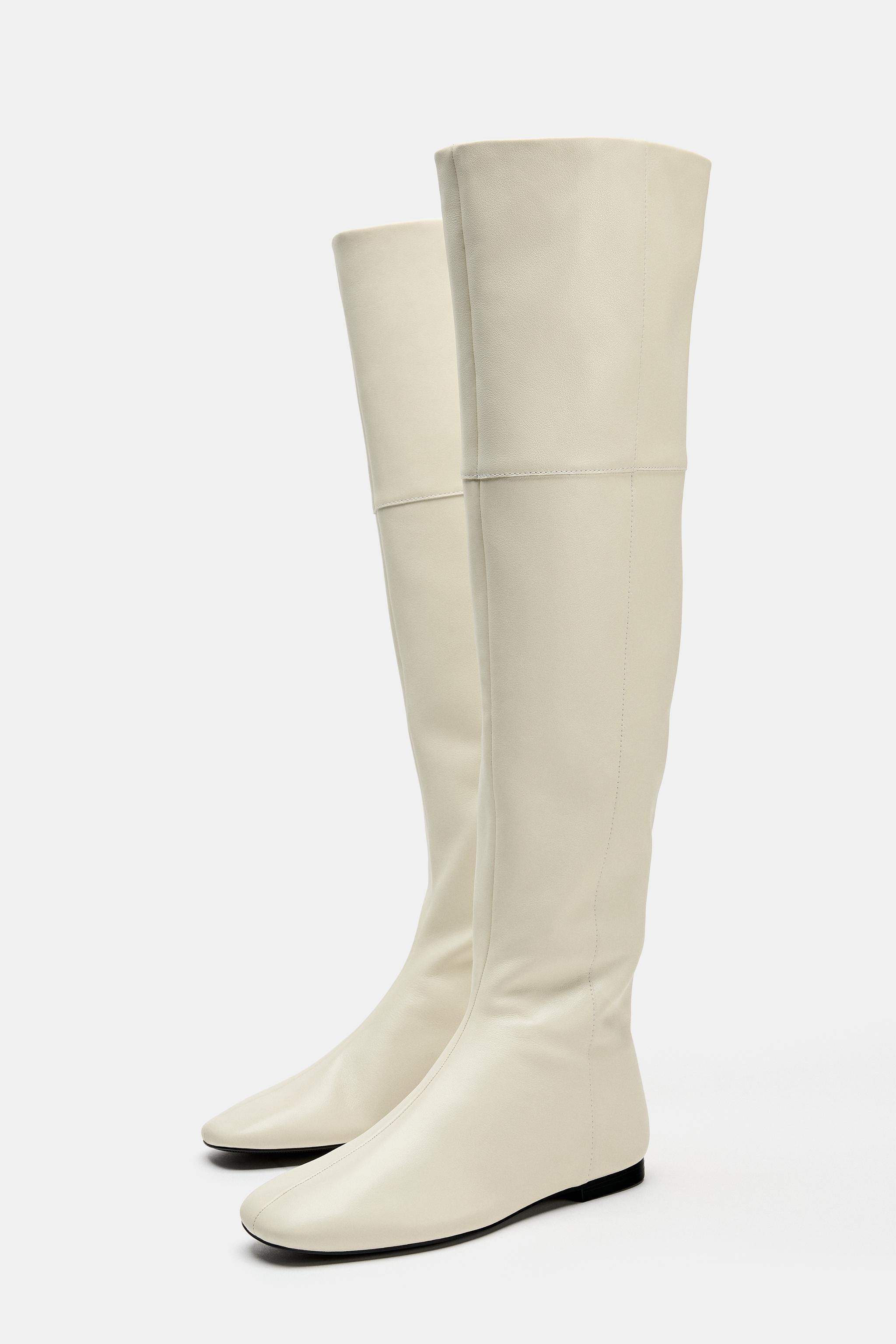 CATS FLAT LEATHER BOOTS