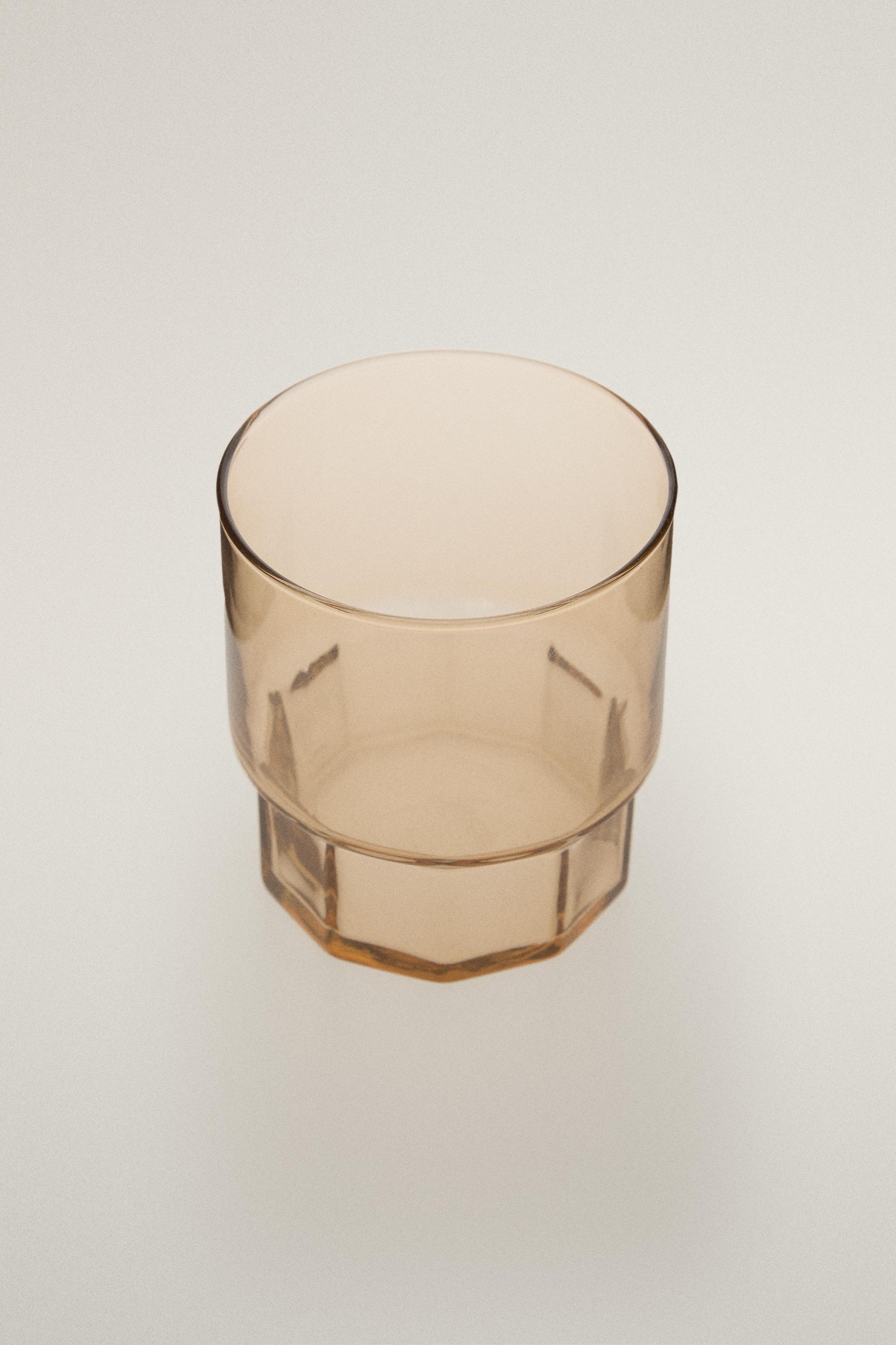 FACETED-BASE GLASS TUMBLER