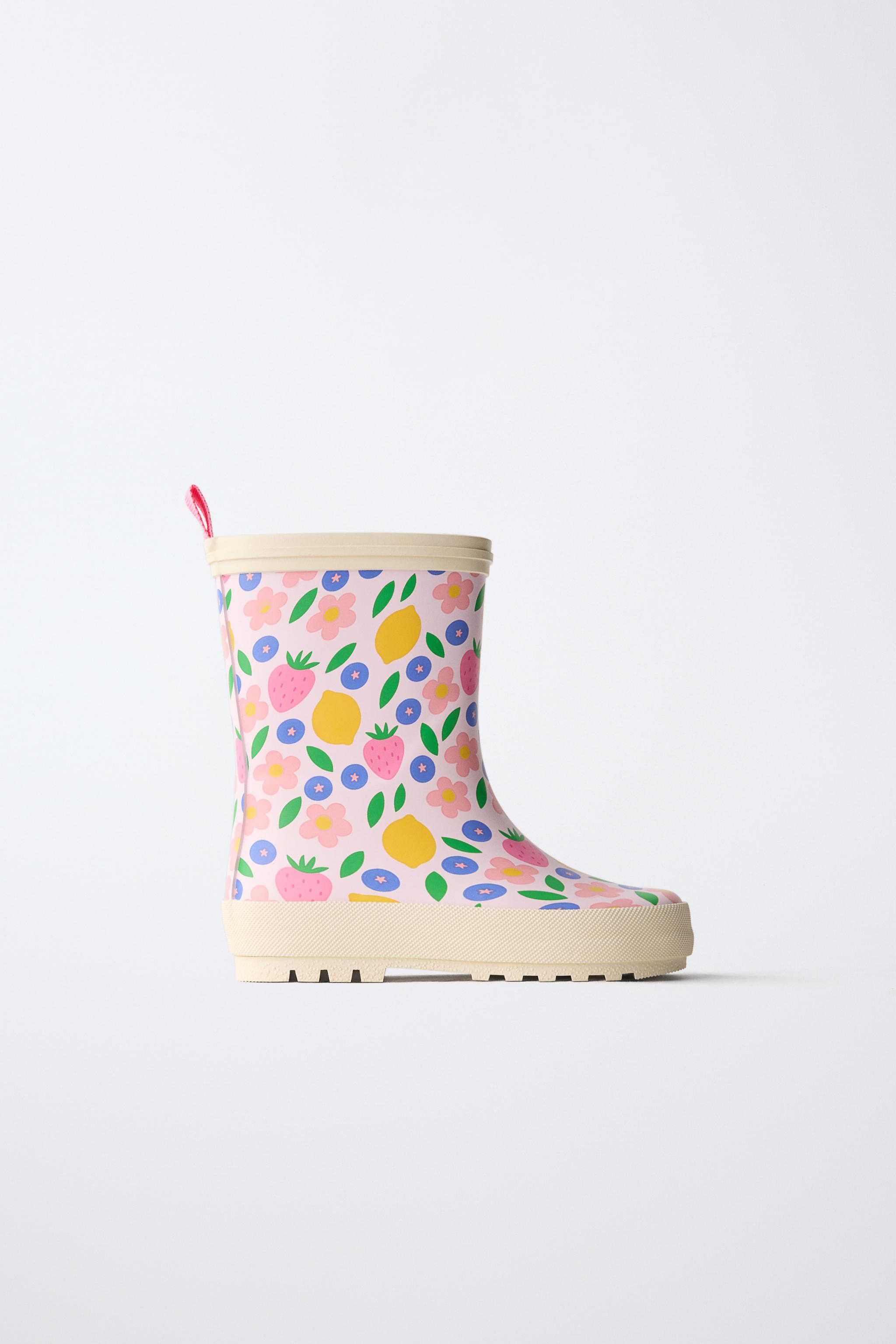 PRINT RAIN BOOTS