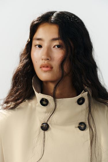 SHORT PLEATED TRENCH COAT - Sand by Zara