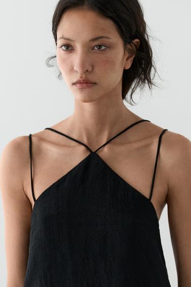Robe fluide à bretelles 100 % lin - Noir de Zara