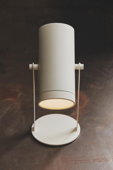 LAMPE | TISCHSTRAHLER AUFLADBAR USB - Cremefarben von Zara