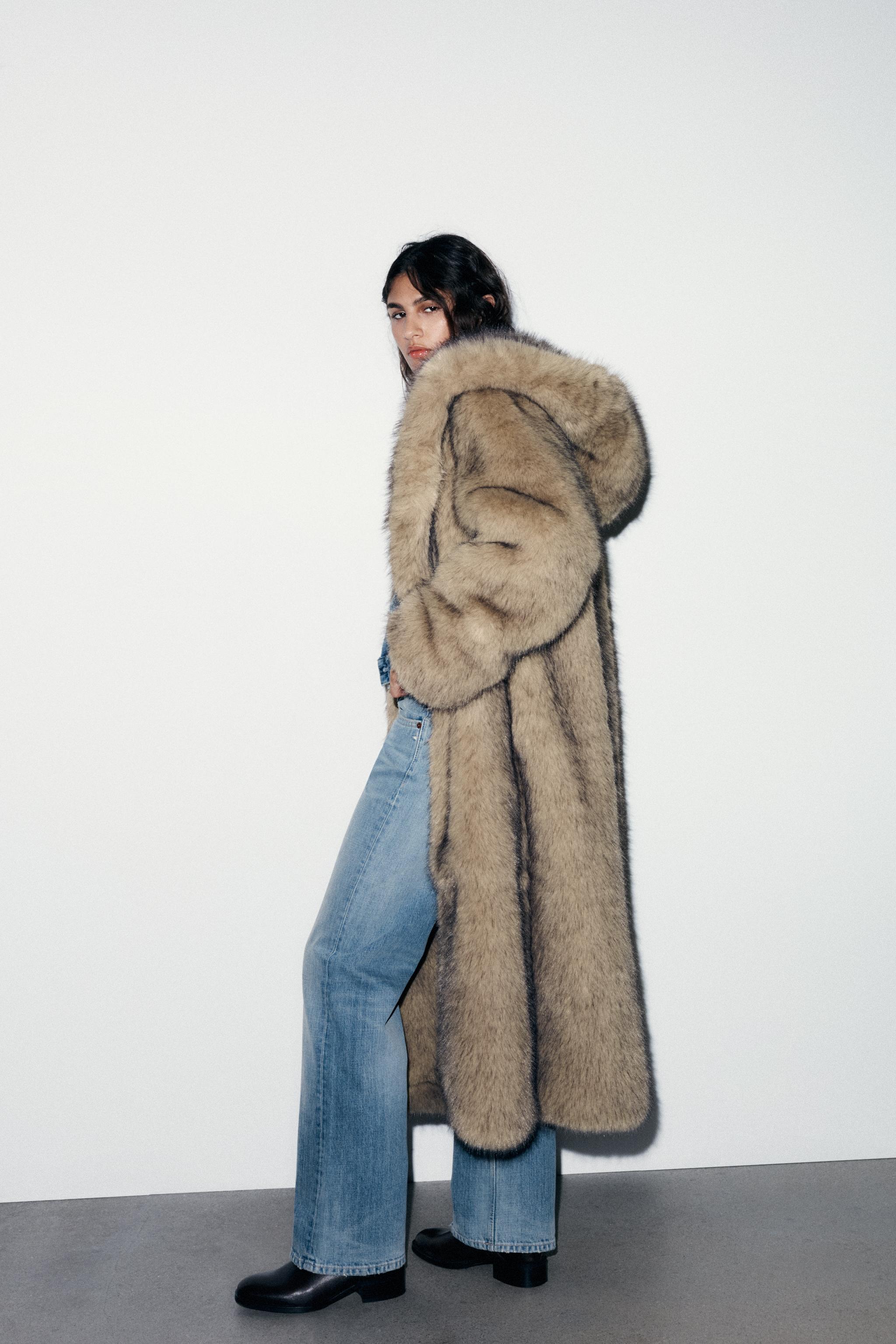 HOODED FAUX FUR COAT