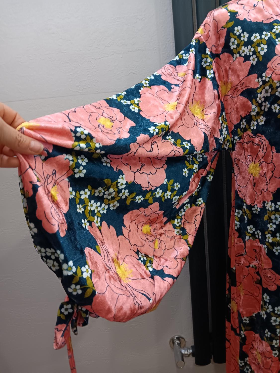 PRINTED VELVET DRESS - Image 5