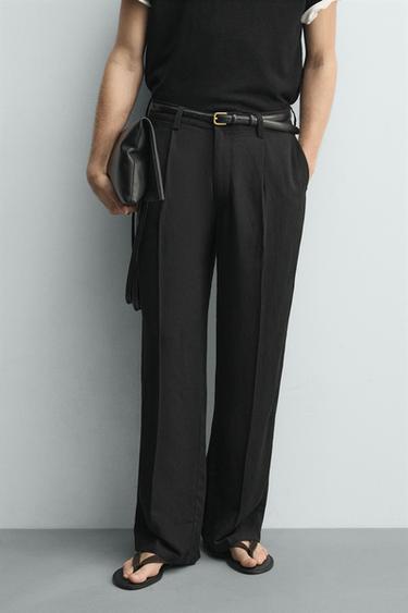 RELAXED FIT PLEATED CHINO TROUSERS - Black by Zara