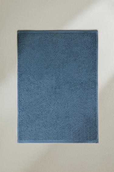 TAPIS DE BAIN UNI BASE ANTIDÉRAPANTE - Bleu moyen de Zara - Image 5