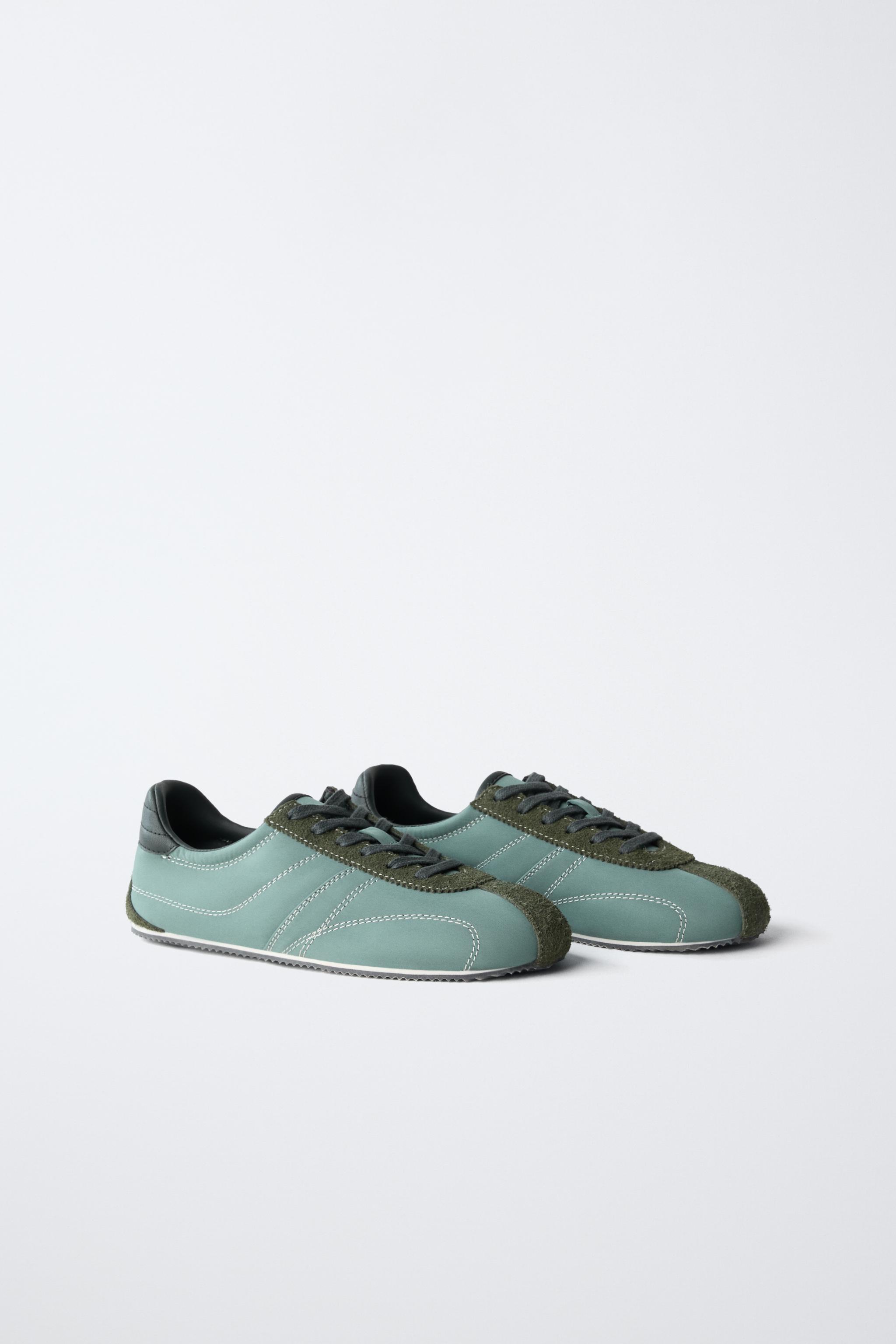 SLIM SOLE SNEAKERS — Petrol Blue