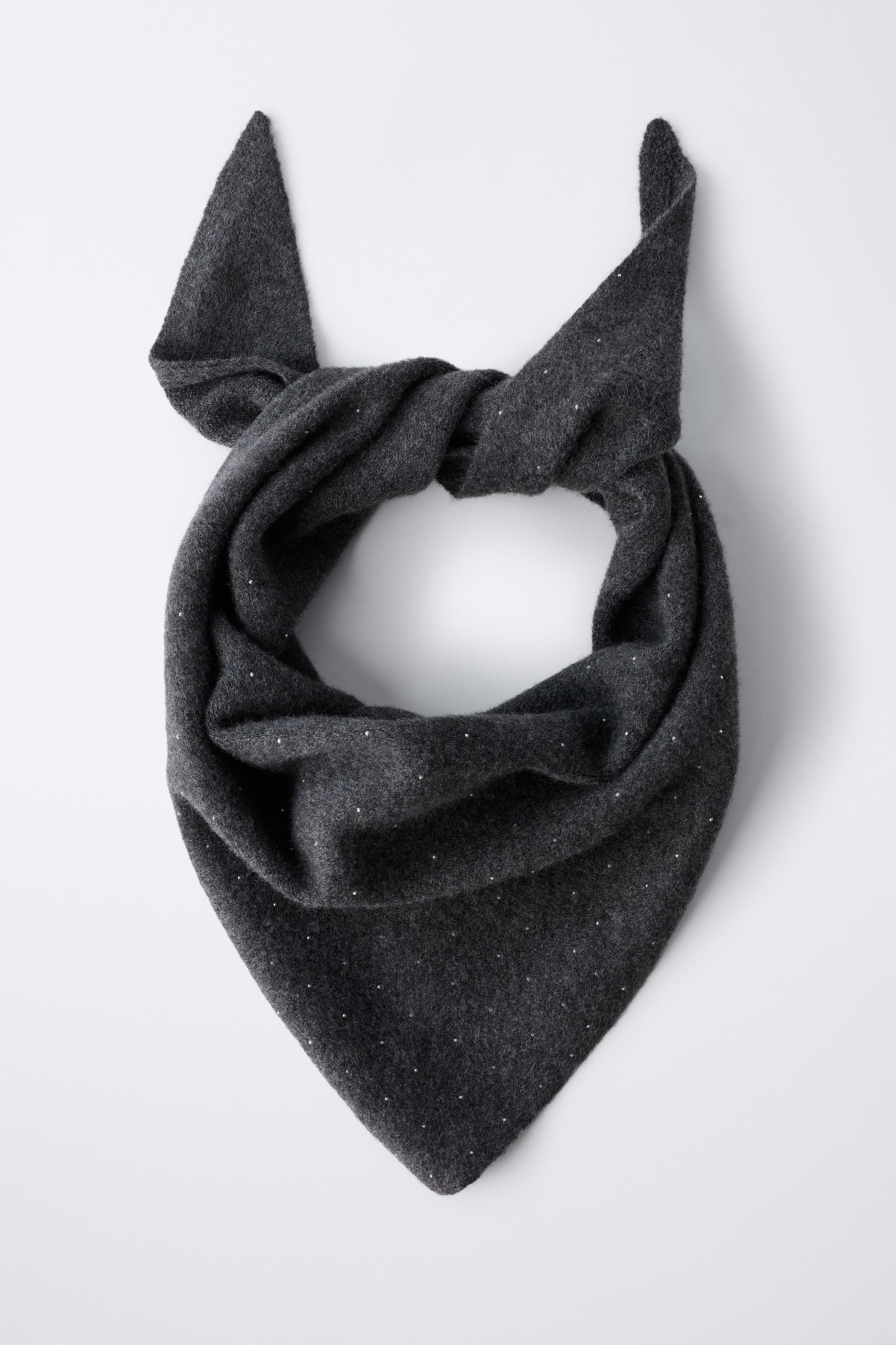 FOULARD TRIANGULAIRE EN MAILLE BRILLANT