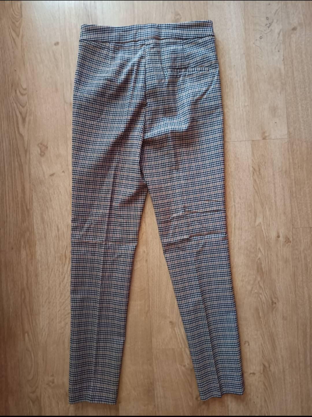 CHECKED TROUSERS WITH RUFFLES - Image 2
