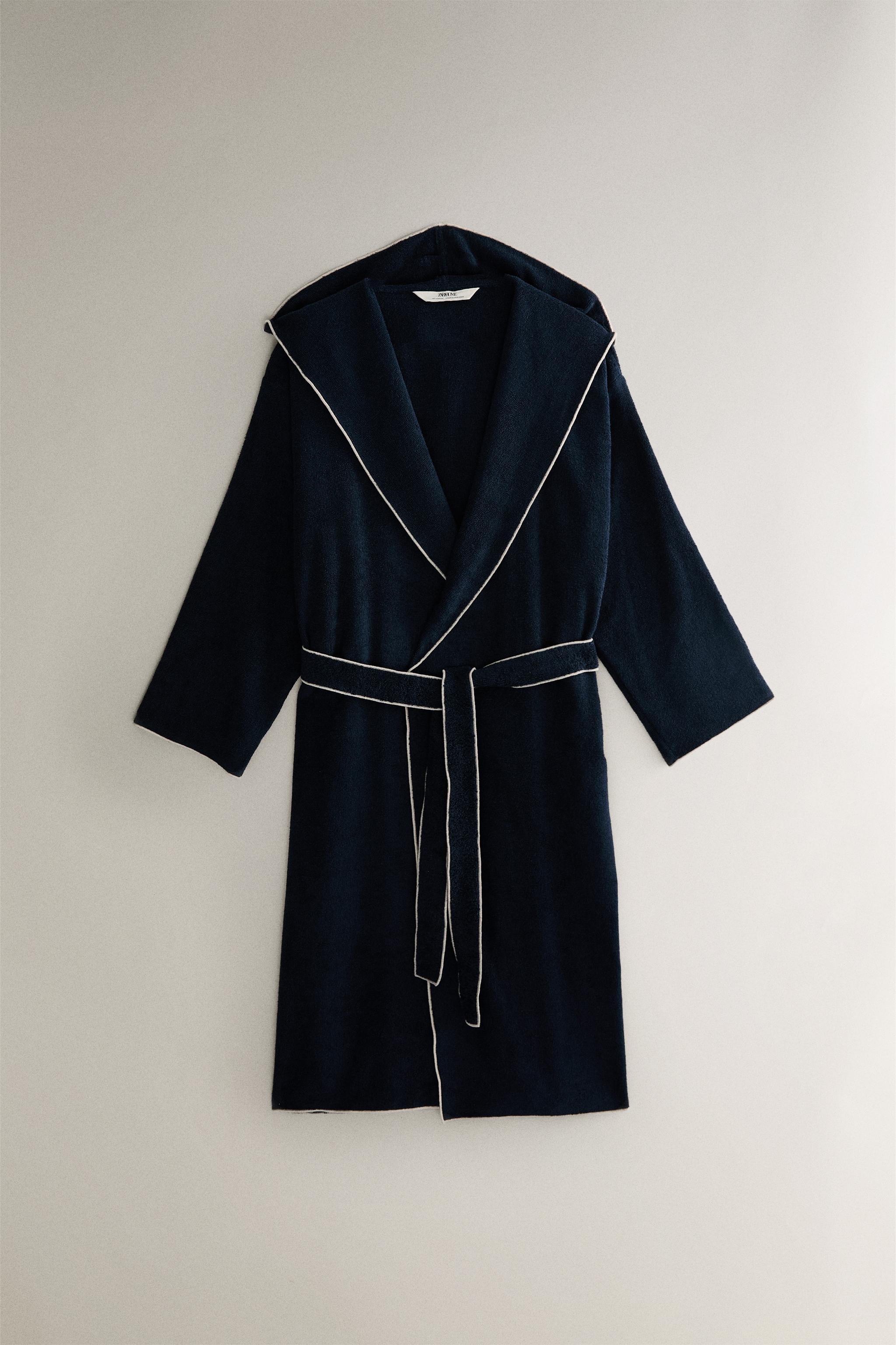 OVERLOCK COTTON BATHROBE (320 GXM²)