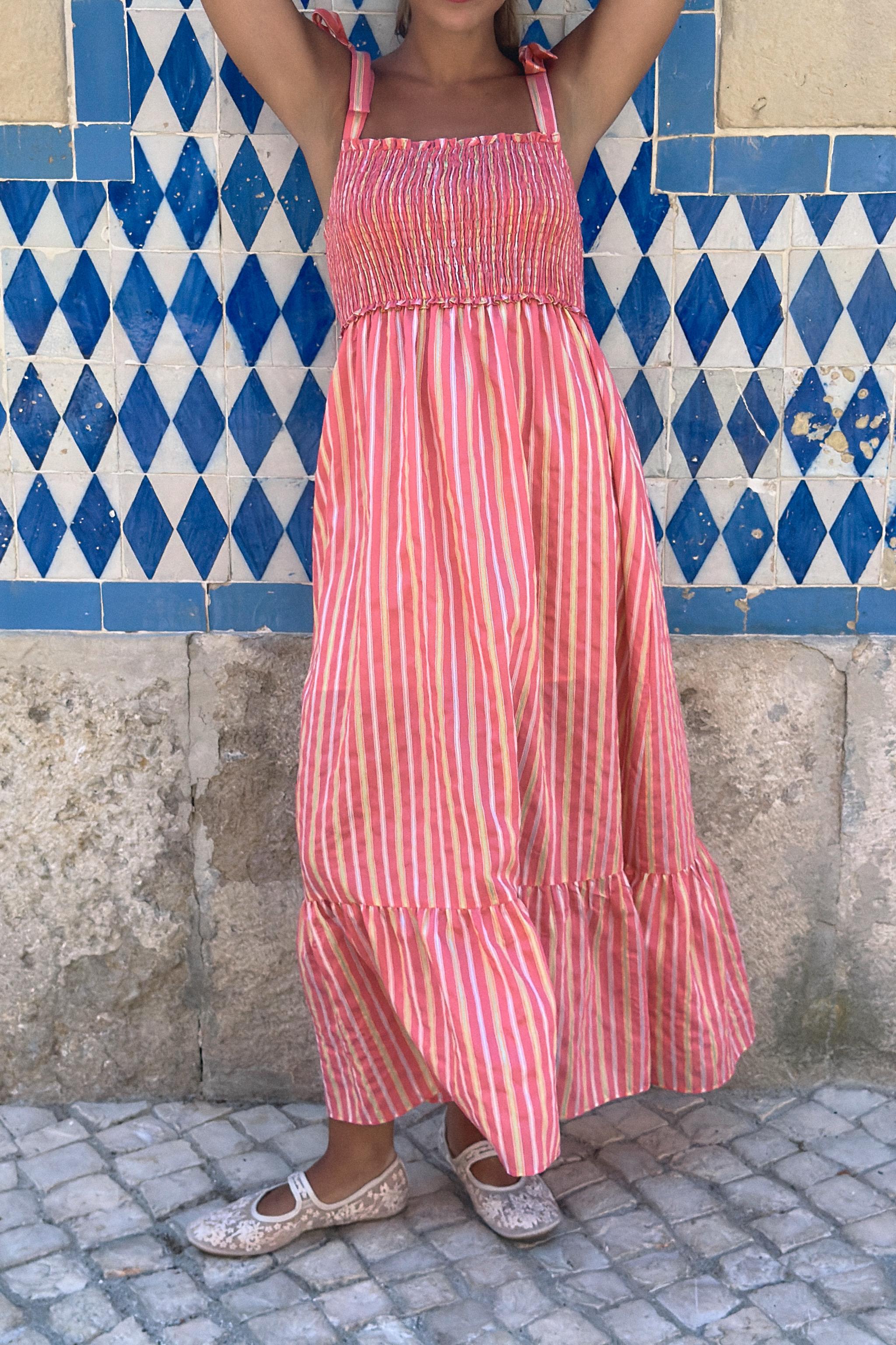 ROBE MI-LONGUE À RAYURES