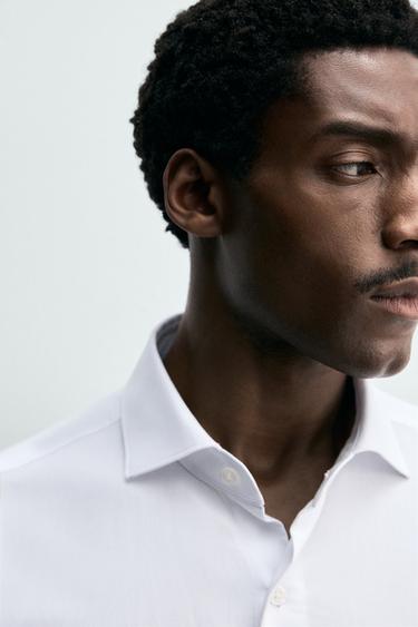 CHEMISE REGULAR FIT STRUCTURÉE - Blanc de Zara - Image 4