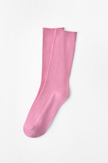BASIS-SOCKEN MIT MIKRO-RIPPENMUSTER - Rosa von Zara