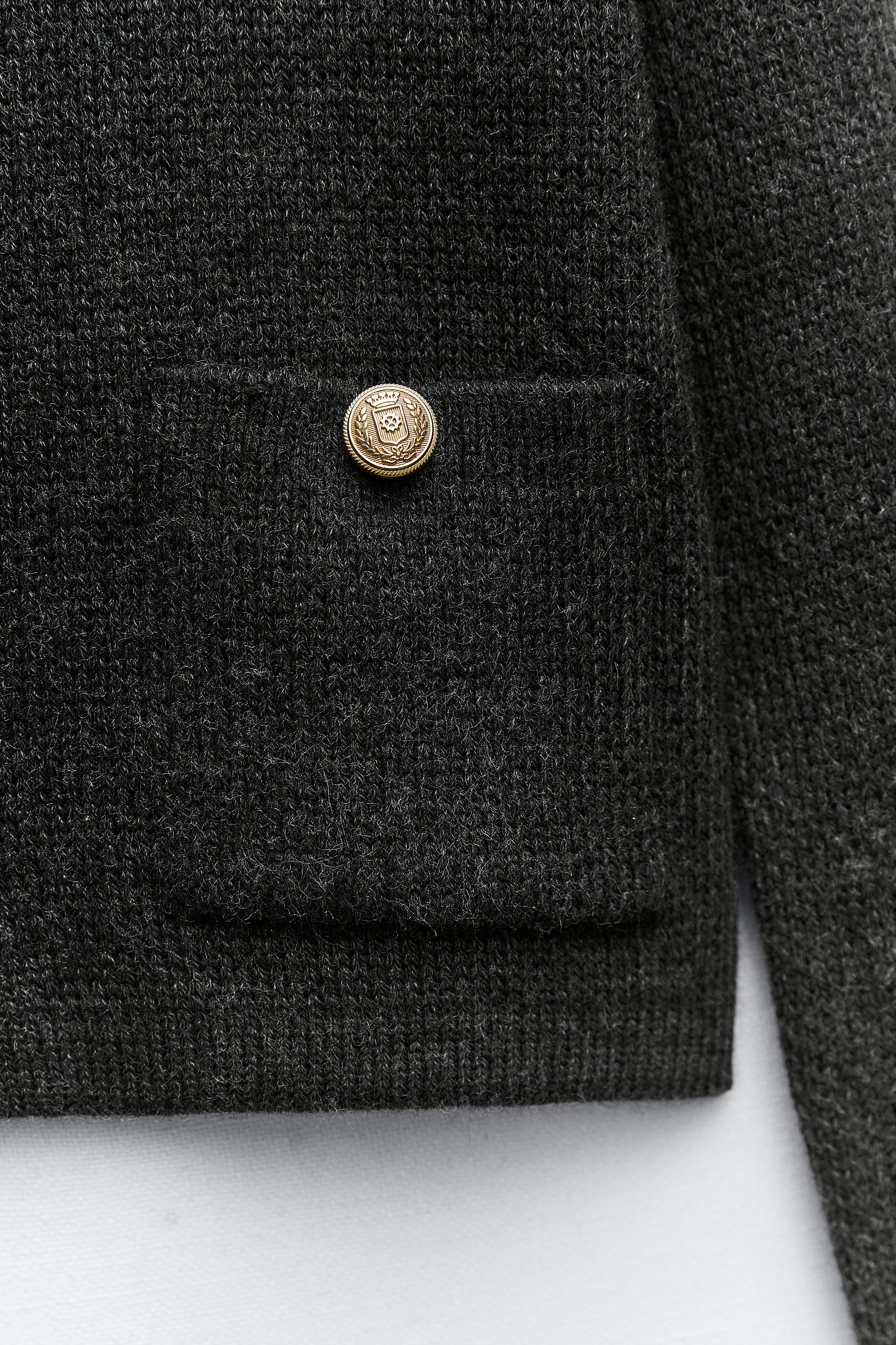 KNIT CARDIGAN WITH GOLDEN BUTTONS