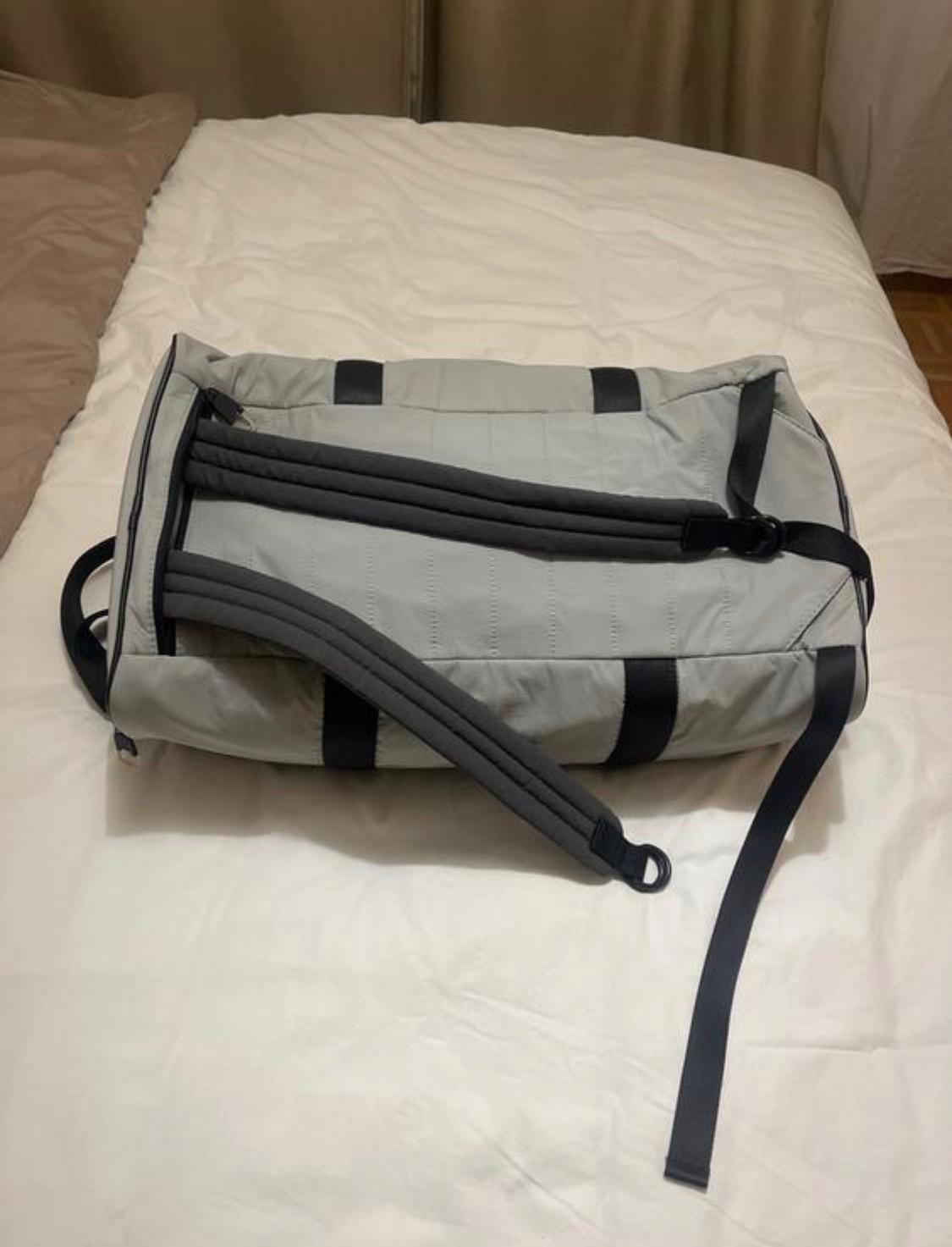 SPORTS BAG - Image 4