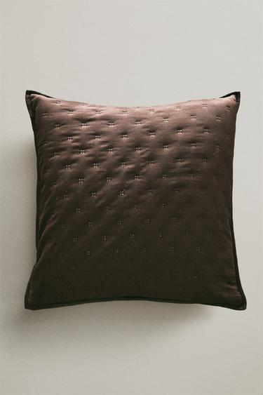 Zara PLAIN THROW PILLOW COVER WITH DOTS - Dark brown
