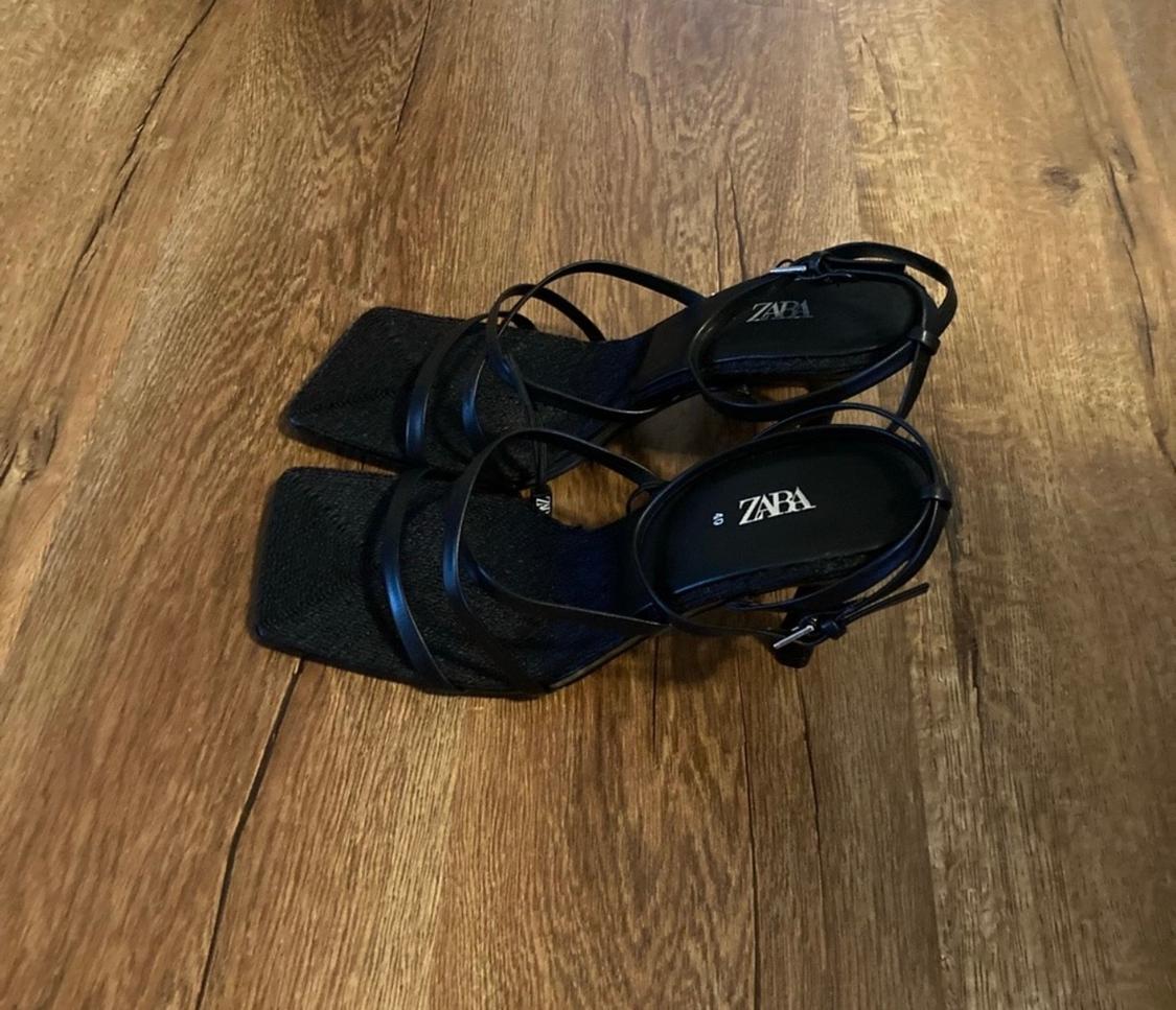 ZARA BLACK HEELED LEATHER SANDALS WITH JUTE INSOLE SIZE 40 US9 - Image 3