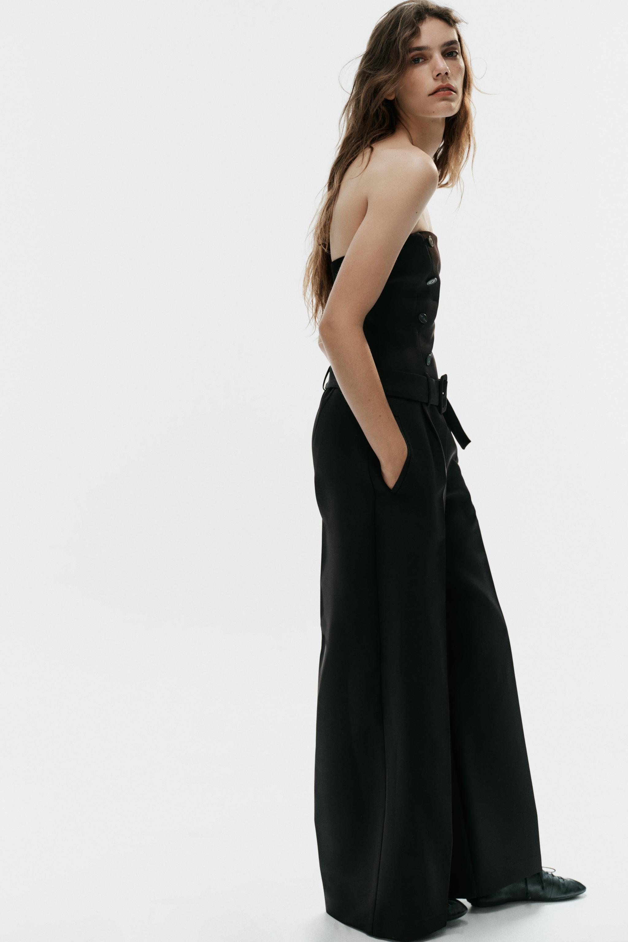 LONG JUMPSUIT WITH BUTTONS AND BELT