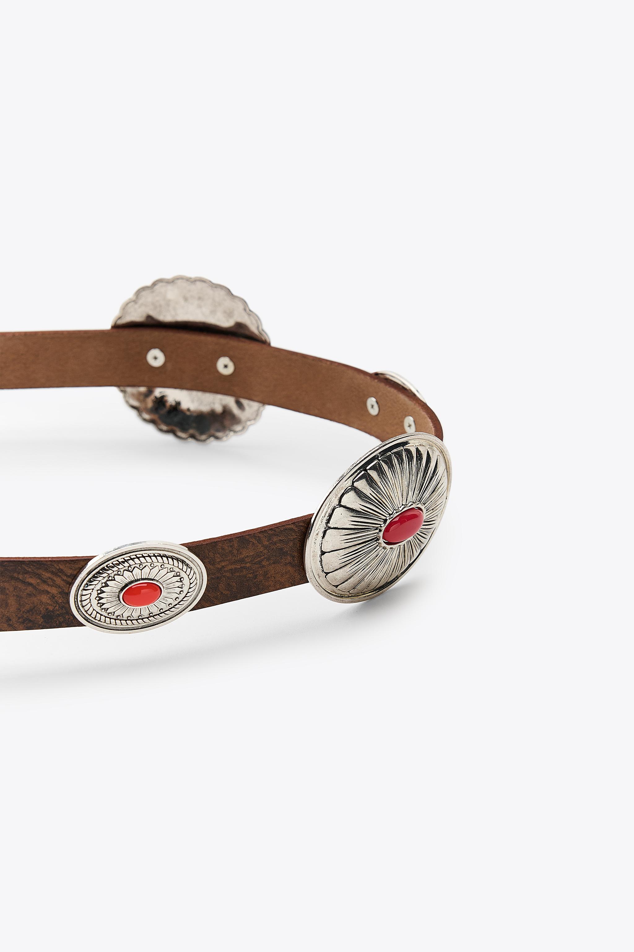 CEINTURE EN CUIR AVEC PIERRES