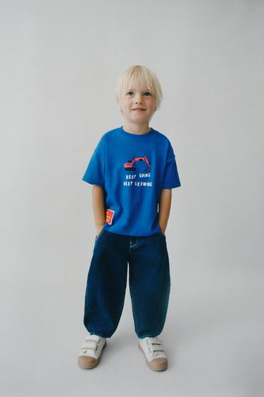 Zara MAJICA S PRINTOM DIZALICE – plavkasta